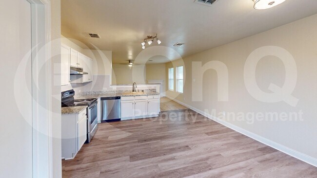 Photo - 4909 Parkview Hills Ln