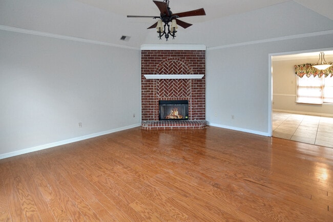 Photo - 4299 Gin Wade Cove