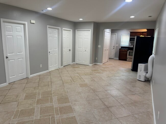 Photo - 28581 Brentwood St