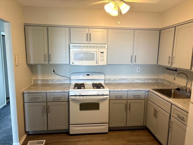 Photo - FAIRDALE_3362 Unidad 2 FL