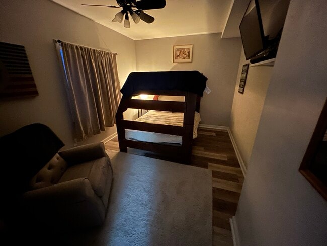 Photo - 2517 Dipper Ln