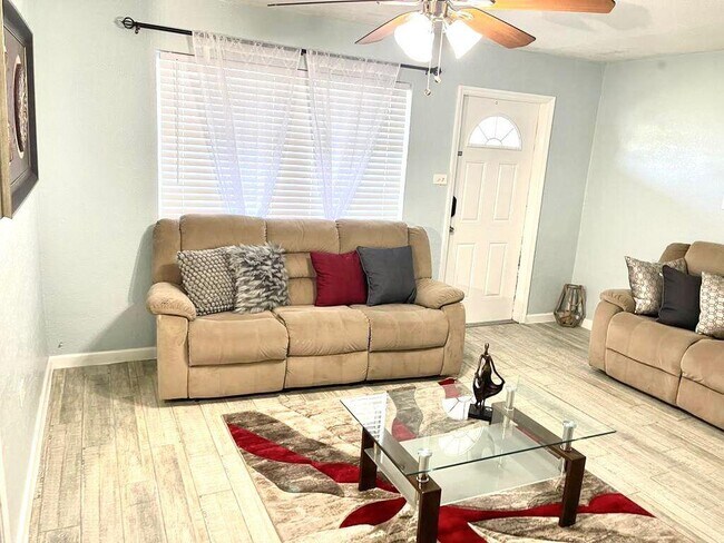Photo - 226 SW 15th Ave