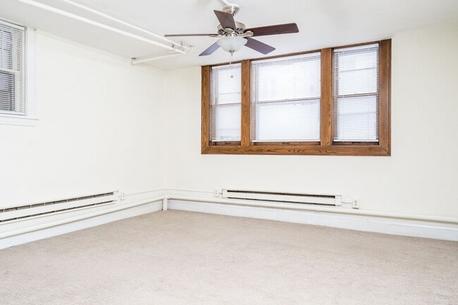 Photo - 1910 1st Ave S