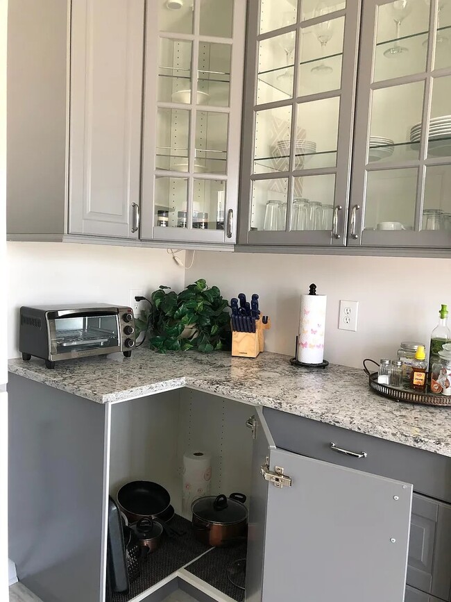 Photo - 62 W Culver St