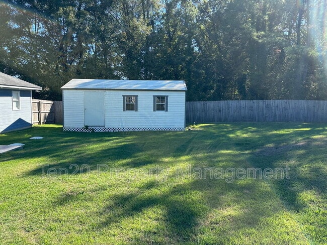 Photo - 776 Lee Rd 222