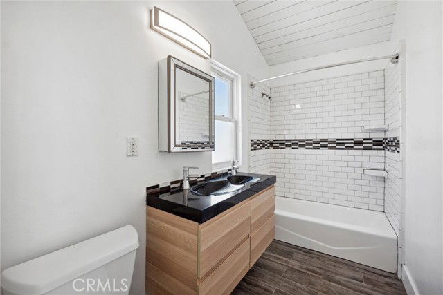 Photo - 336 Canal St