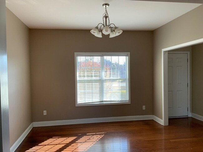 Photo - 223 Emerald Ridge Rd