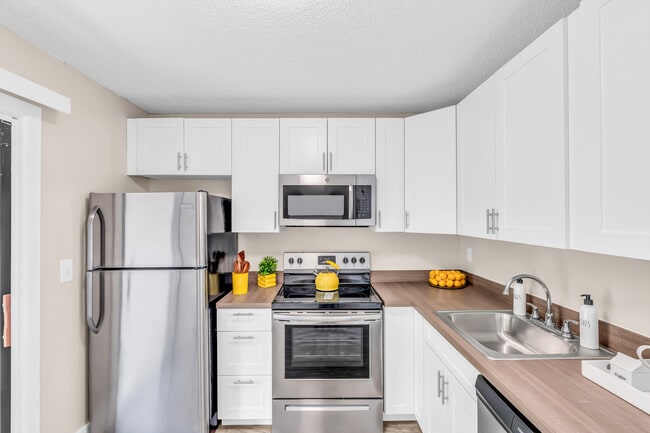 Prospect Pointe Apt.