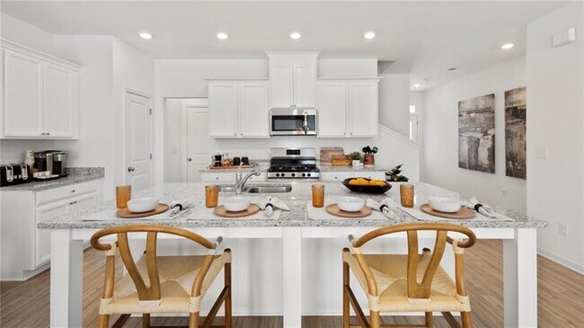 Photo - 130 Star Ct