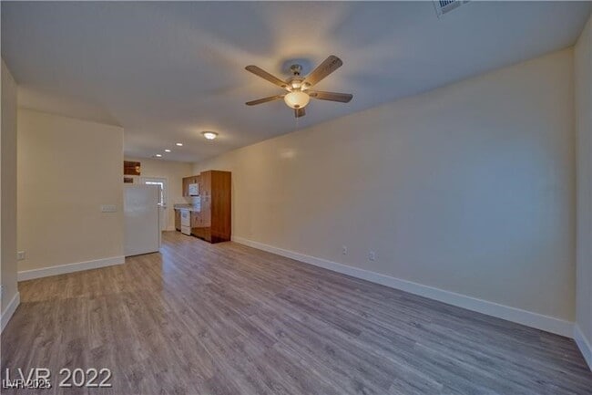 Photo - 1040 S Nail Crk Ct