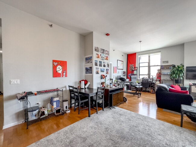 Photo - 1464 S Michigan Ave Unidad 1091