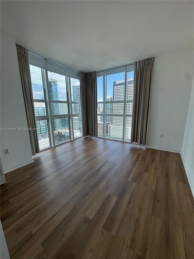 Photo - 951 Brickell Ave Unit 3001