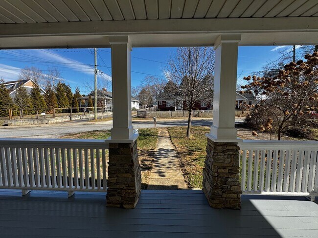 Photo - East AVL - Renovated Oakley Bungalow
