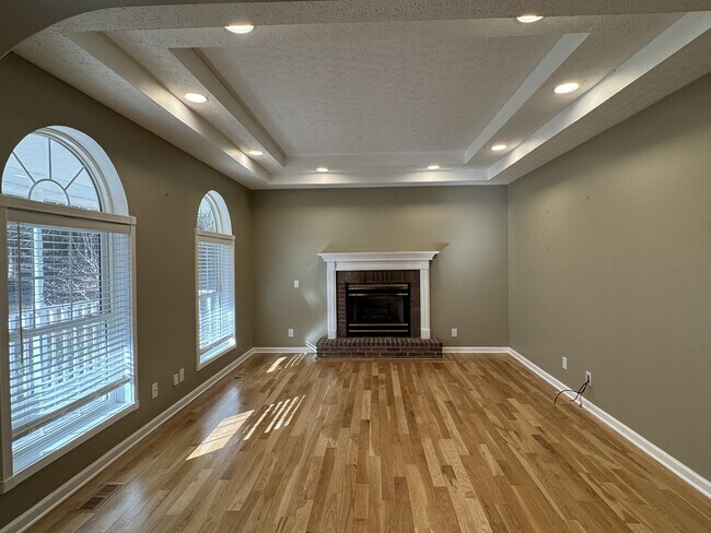 Photo - 126 Skiatook Way