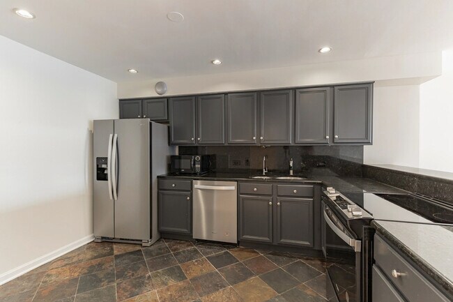 Photo - 40 E 9th St Unidad 1808