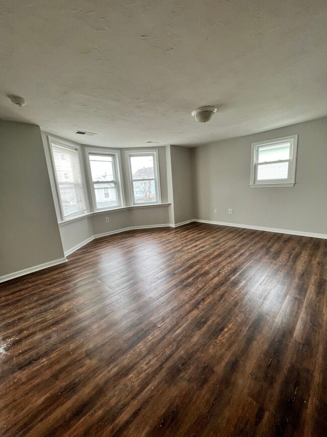 668 Third St Unidad 2N