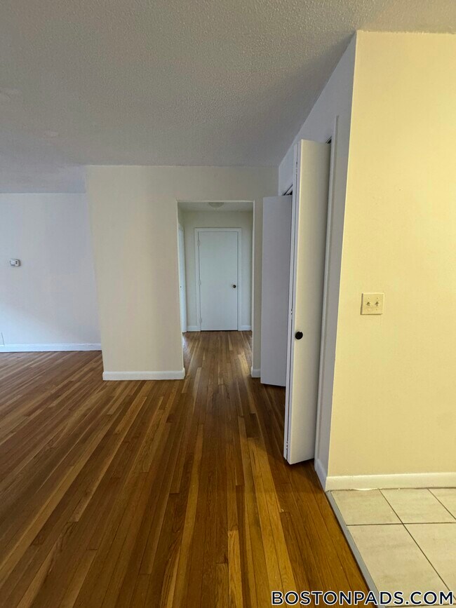 Photo - 90 Gardner St Unidad 10