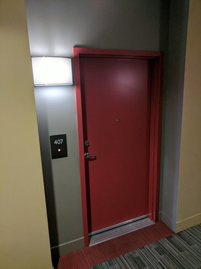 Photo - WELCOME HOME IN JACK LONDON SQUARE