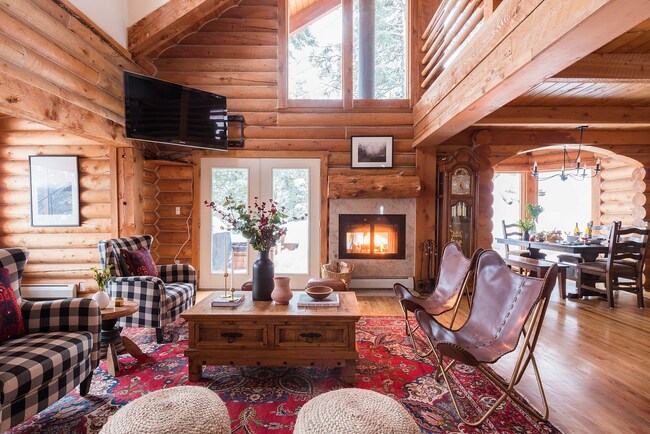 Photo - 180 Matterhorn Dr