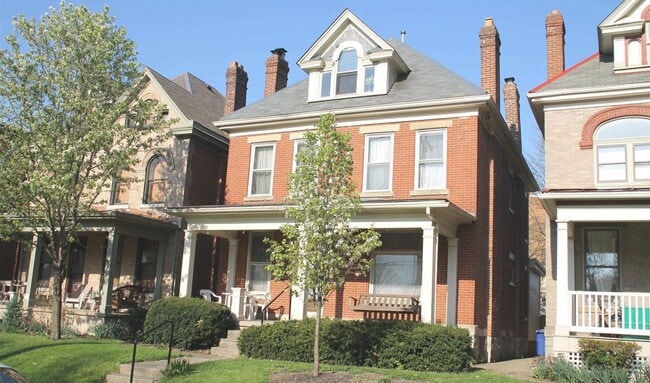 Building Photo - Rare Brick Single Family House On Goodale Park