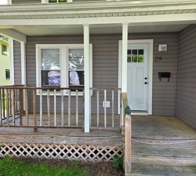 Photo - 29 E Vanscoter St