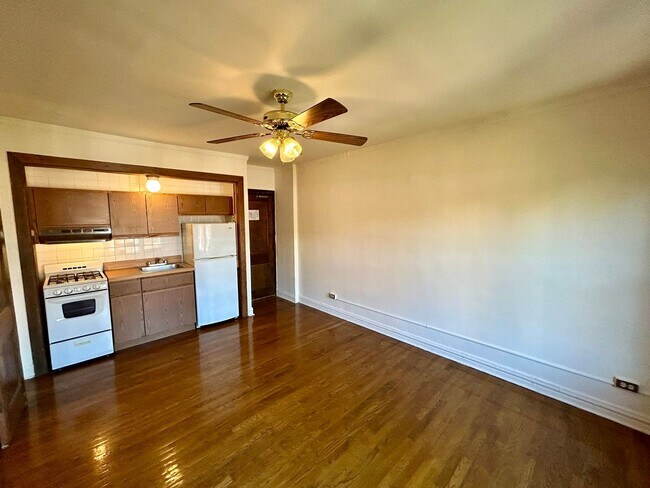 Photo - 2256 N. Cleveland