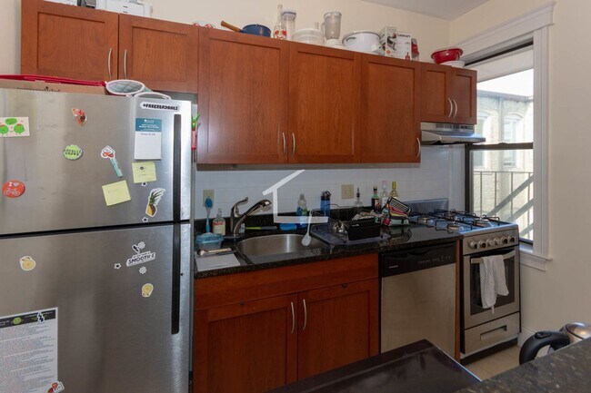 Photo - 9/1 Sunny upper floor 2BR with heat included!