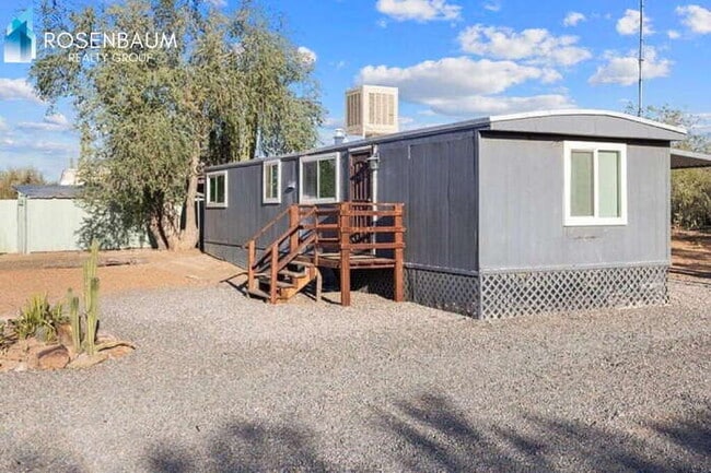 Photo - Charming 2-bedrooms, 1-bath manufactured home in Tucson!