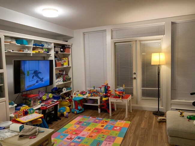 Photo - 5655 Chaffey Av