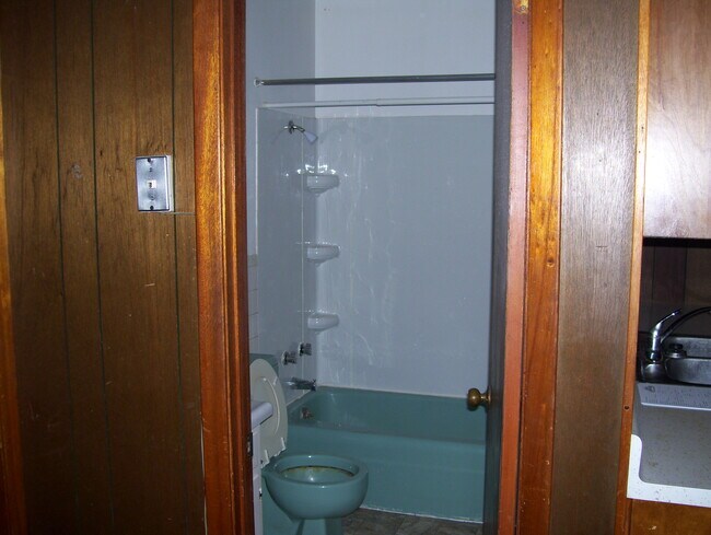 Photo - 4561 Nails Creek Rd