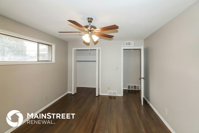 Photo - 2887 Landview Cove
