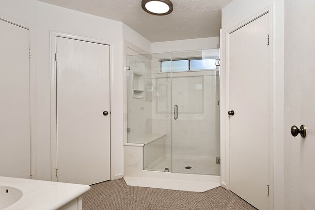 Photo - 35 Berryfrost Ln
