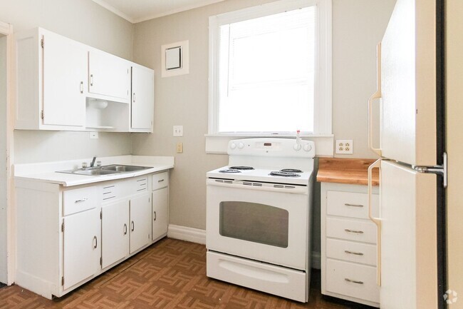 Building Photo - In-Unit Washer and Dryer Rental