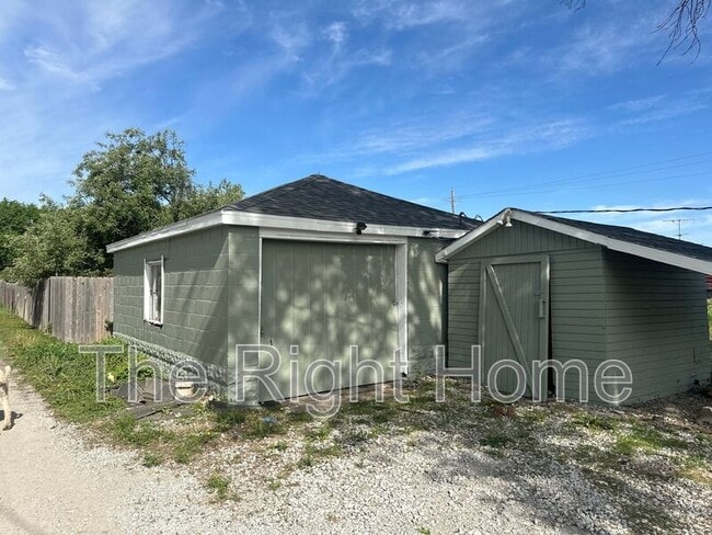 Photo - 4525 N 70th St