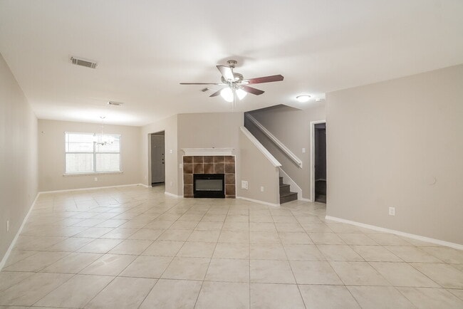 6507 Briargate Tr