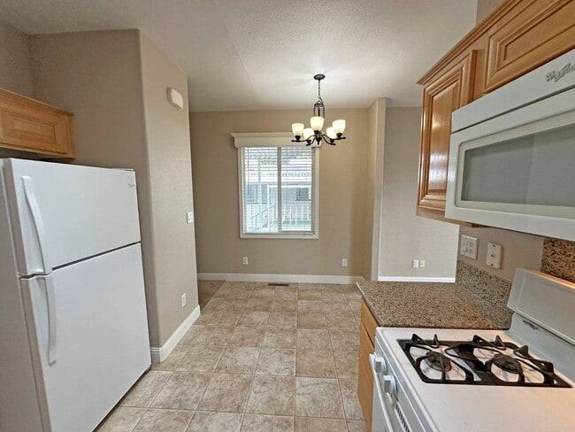 Photo - 1221 E Cypress Ave