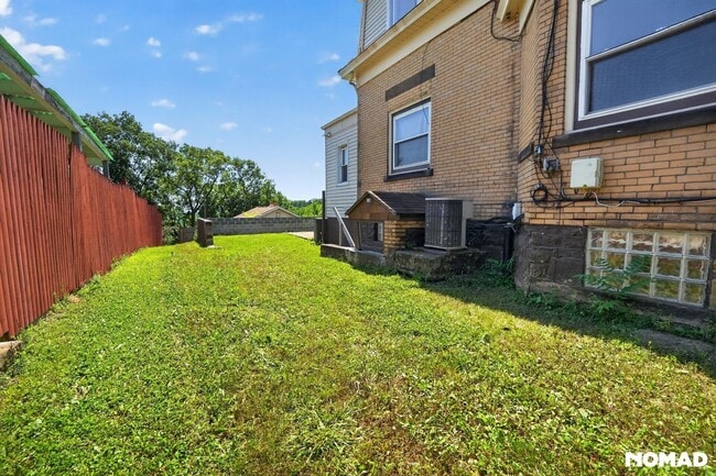 Photo - 4829 Lougean Ave
