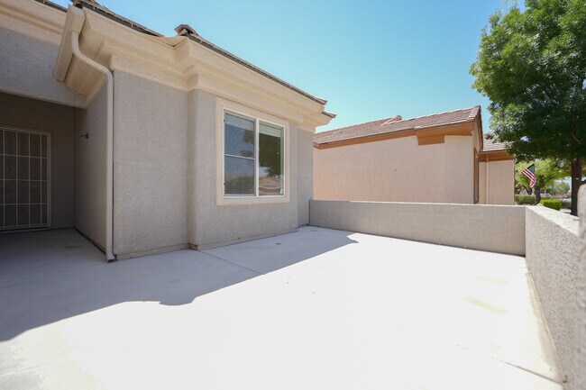 Photo - 7752 Fruit Dove St