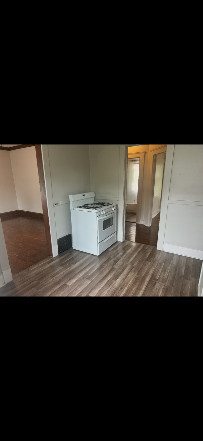 Photo - 1227 Cranford Ave