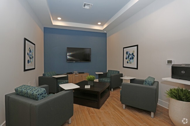 Computadora/área de reuniones - Hammock Ridge