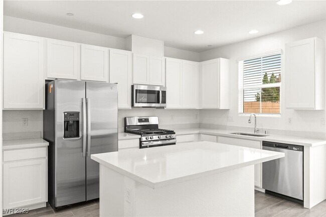 Photo - 10146 Glen Aulin St