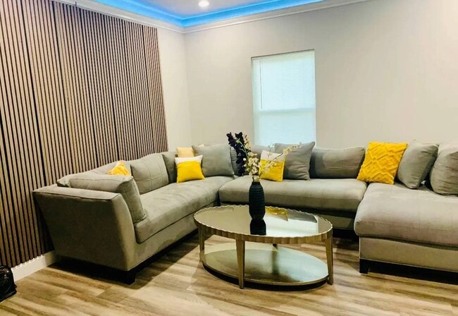 Photo - 1108 E Stadium Dr