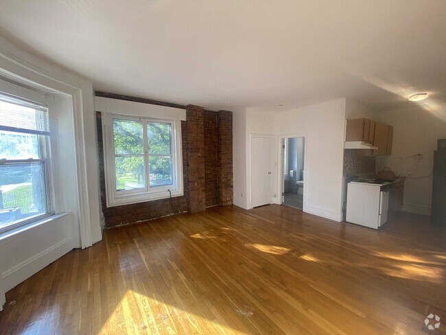 Building Photo - 41 Worcester Sq Unit 1 Rental