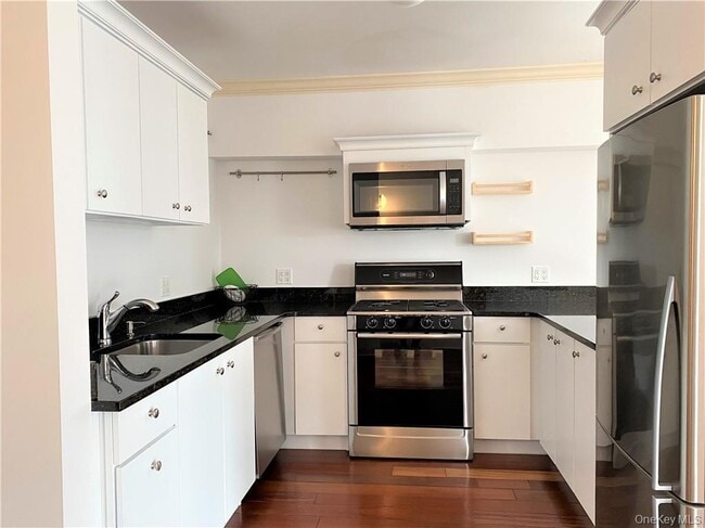 Photo - 1 S Astor St Unidad 304