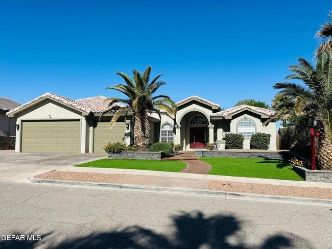 Building Photo - 1369 Gate Pl