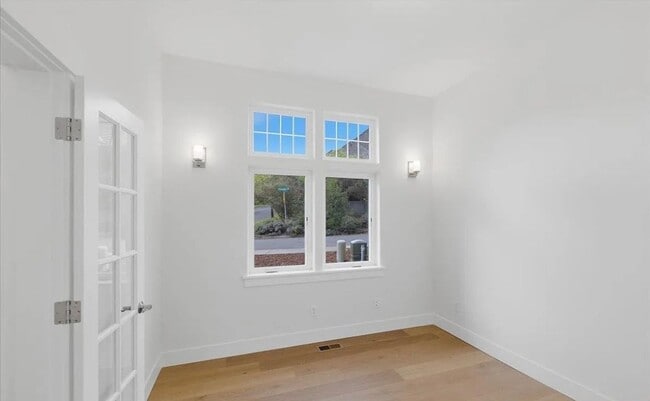 Photo - Spacious Custom Built Home in NW Corvallis