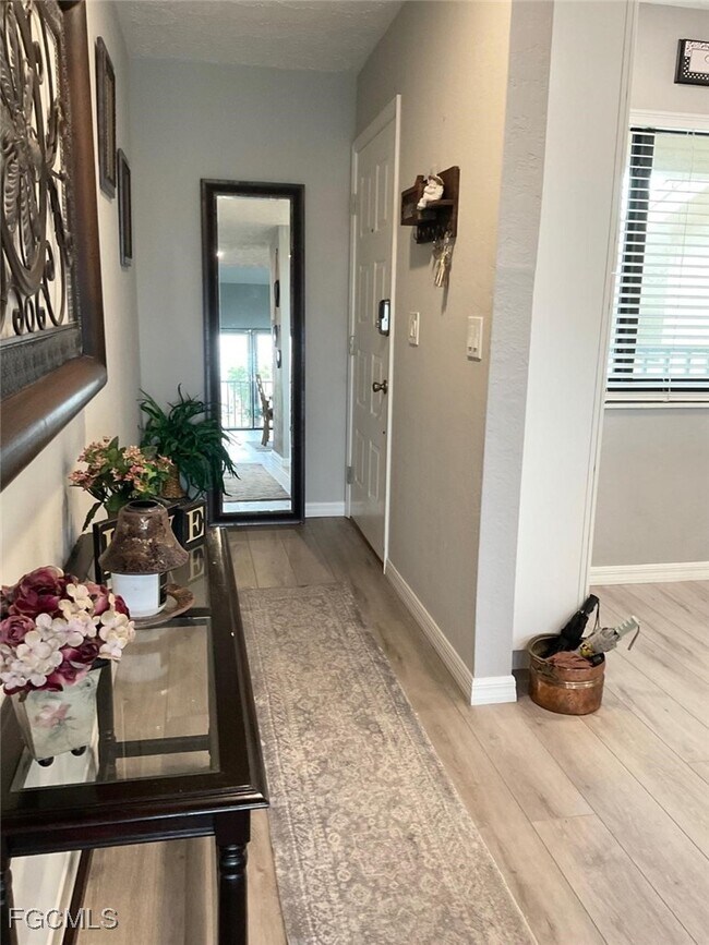 Photo - 3708 SE 12th Ave Unit 201