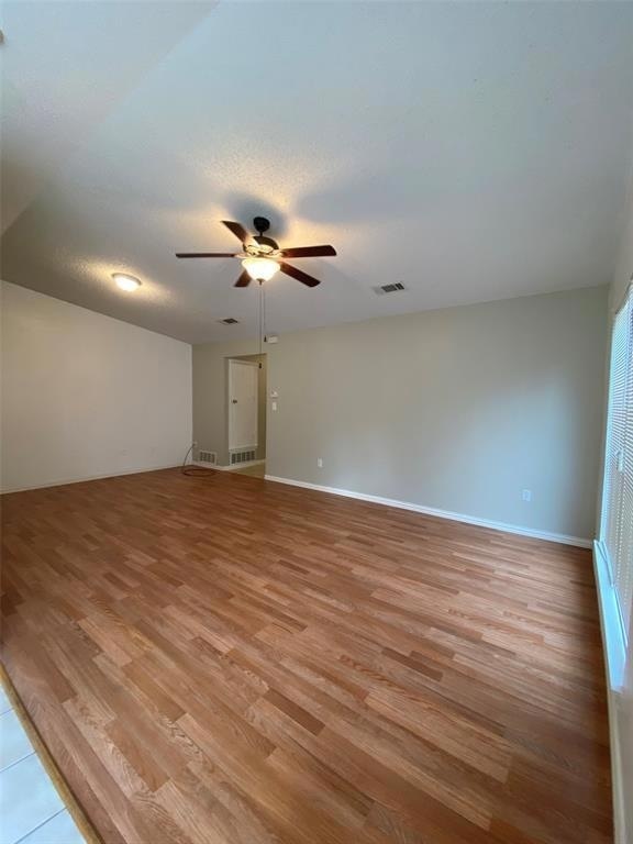 Photo - 1437 Brook Meadow Cir