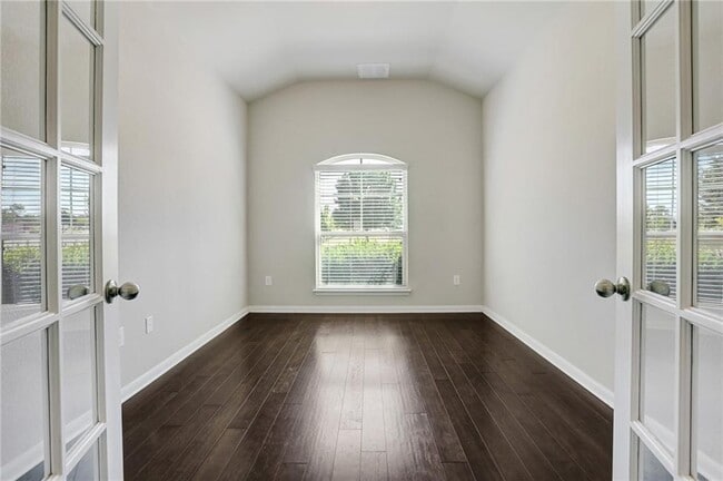 Photo - 5151 Scenic Lake Dr