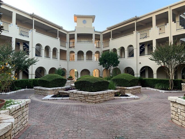 3404 American Dr Unit 3210